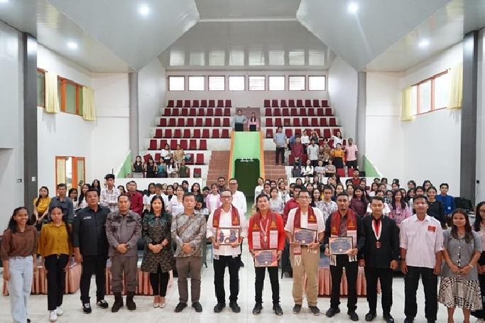 Bupati Taput Pimpin Evaluasi Dokumen IG Tenun Ulos Ragidup Silindung