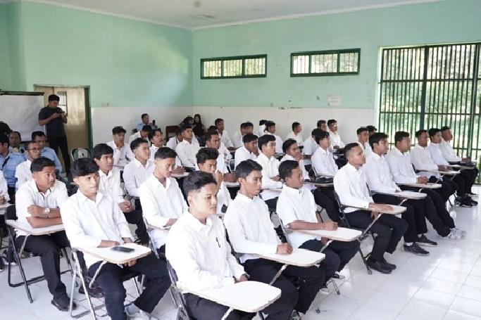 Bupati Sumbawa Buka Pelatihan Berbasis Kompetensi, Siapkan Tenaga Kerja Siap Saing di Dunia Industri