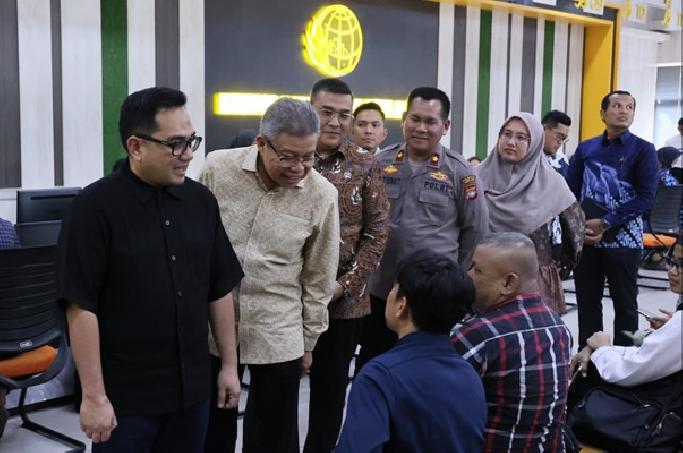 Wamen ATR/BPN dan Komisi II DPR RI Tinjau Kantah Kota Batam, Pastikan Layanan Pertanahan